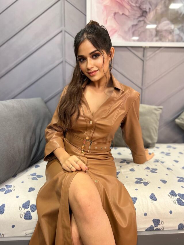 Jannat Zubair New Photos from Vanity Brown Dress 2022 - Jannat Zubair